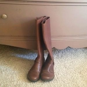 Clark's briwn tall size 6 boots